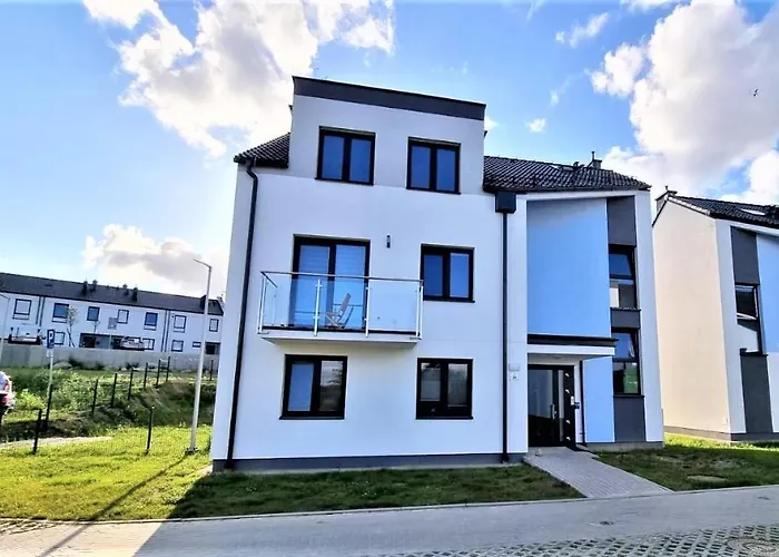 Mlody - Bezplatny Parking, Mocne Wifi, Dobre Polaczenie Z Lotniskiem Appartement Gdańsk